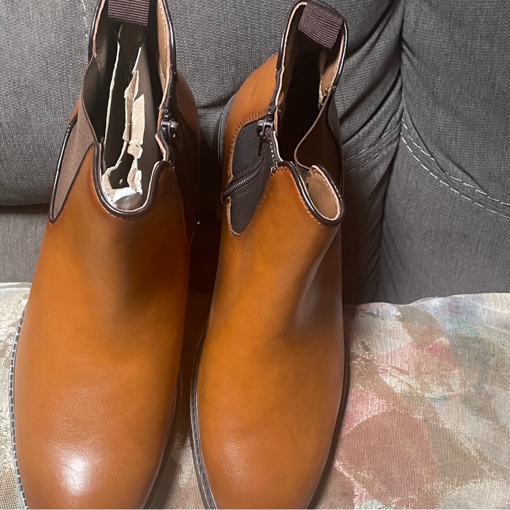 Men's Brown Leather Chelsea Boots